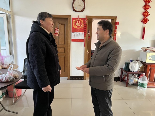 開(kāi)展困難職工慰問(wèn)活動(dòng)